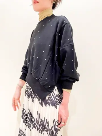 GRACE CONTINENTAL 今野　志保 コーディネート画像