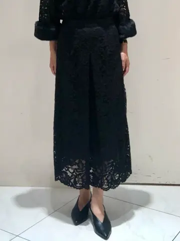 GRACE CONTINENTAL 尾田亜沙美 コーディネート画像