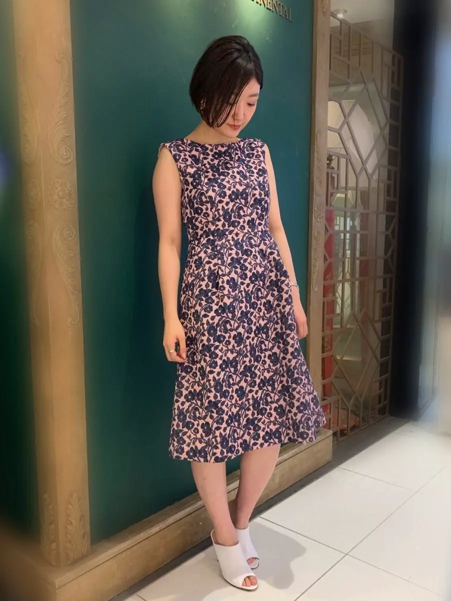 GRACE CONTINENTAL Arichi コーディネート画像