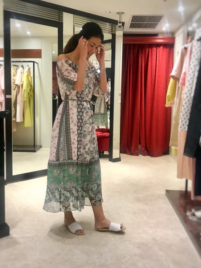 GRACE CONTINENTAL Maiko,N コーディネート画像