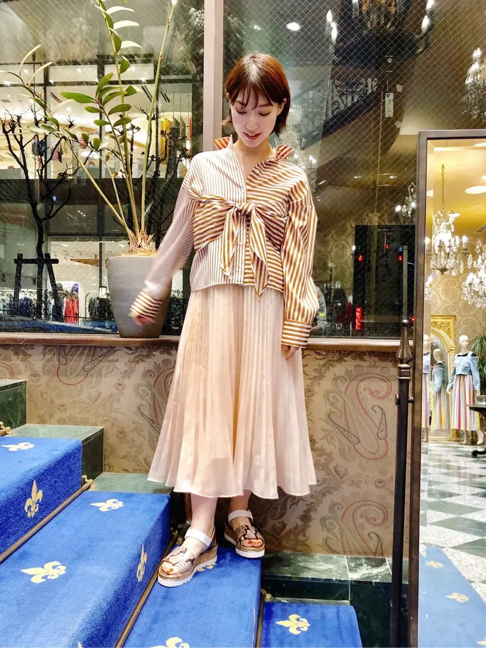 GRACE CONTINENTAL 青木育日 コーディネート画像