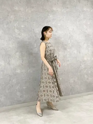 GRACE CONTINENTAL SAYUMI Nagashima コーディネート画像