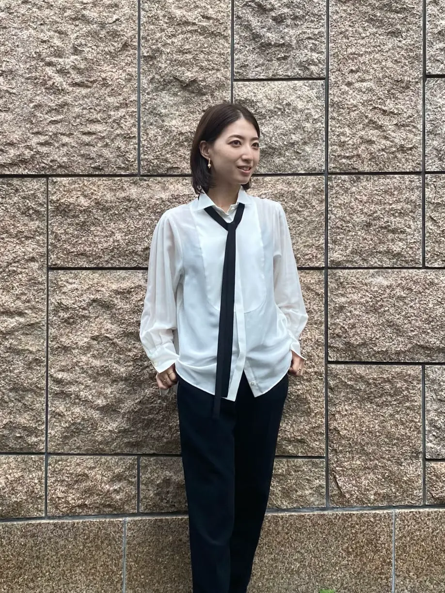 GRACE CONTINENTAL 青木育日 コーディネート画像