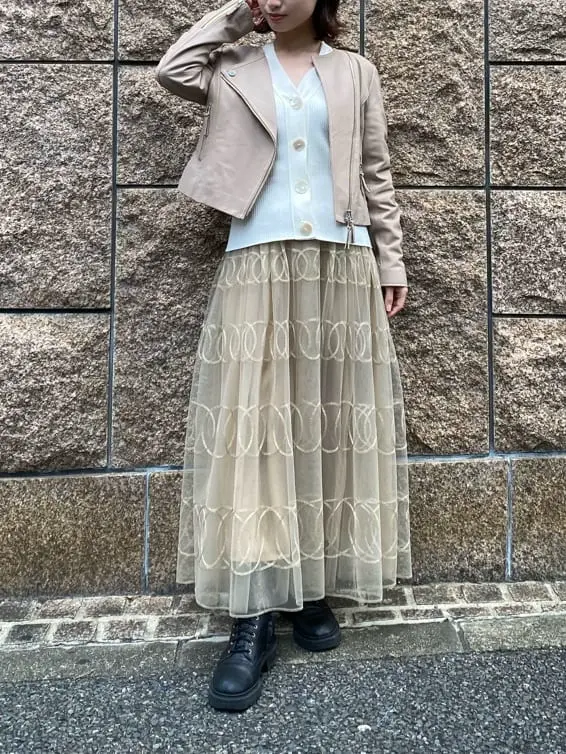 GRACE CONTINENTAL 青木育日 コーディネート画像