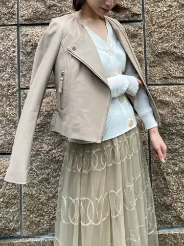 GRACE CONTINENTAL 青木育日 コーディネート画像