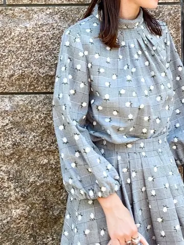 GRACE CONTINENTAL 古川温子 コーディネート画像