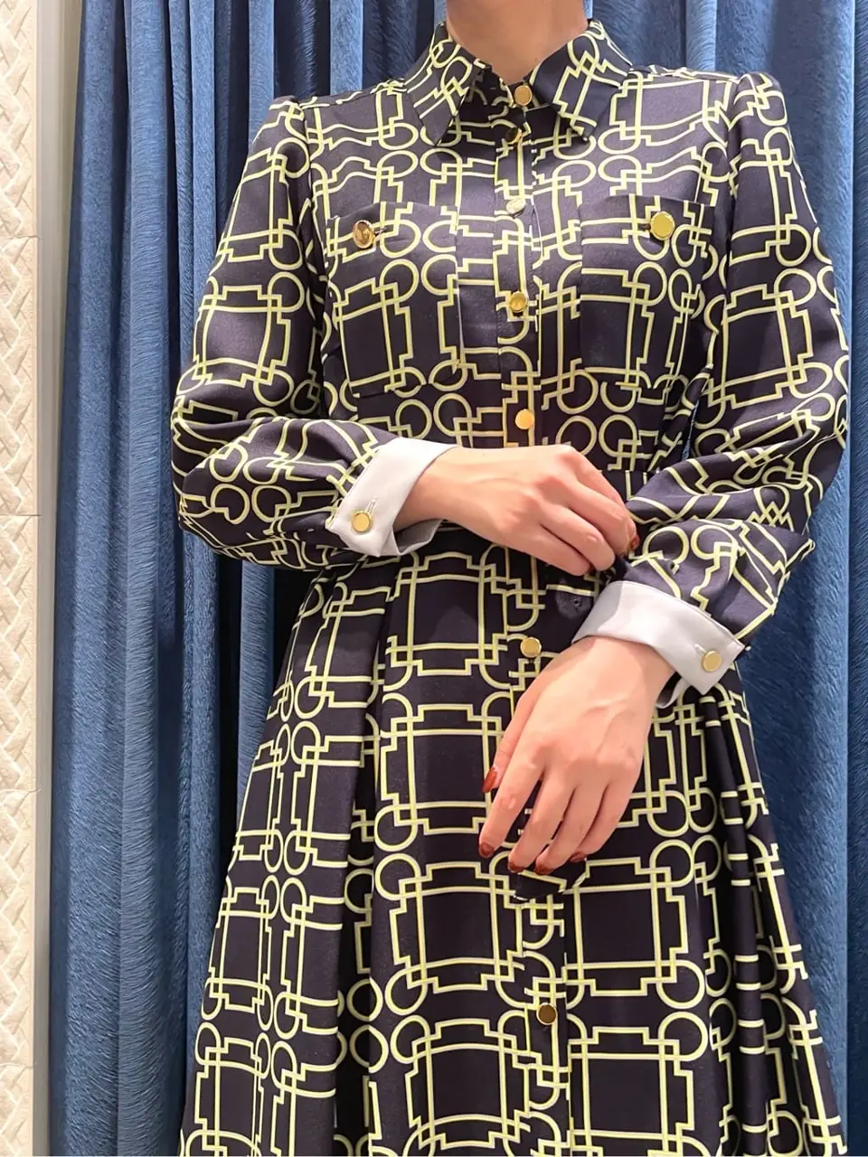 GRACE CONTINENTAL yoshi コーディネート画像