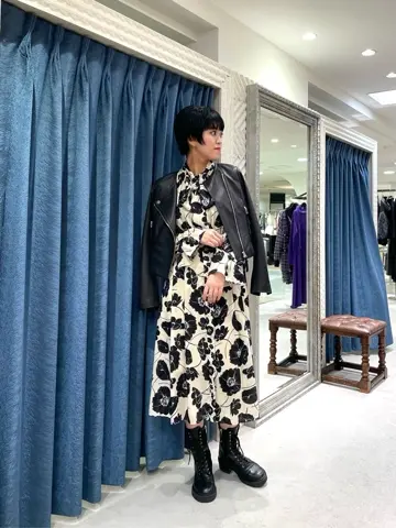 GRACE CONTINENTAL yoshi コーディネート画像