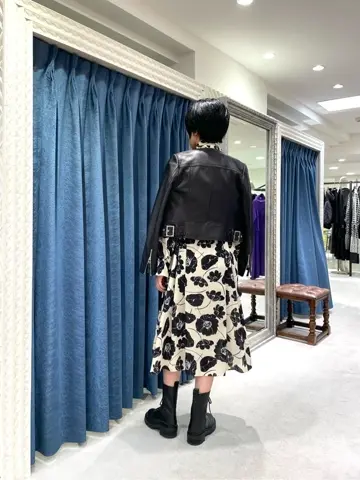 GRACE CONTINENTAL yoshi コーディネート画像