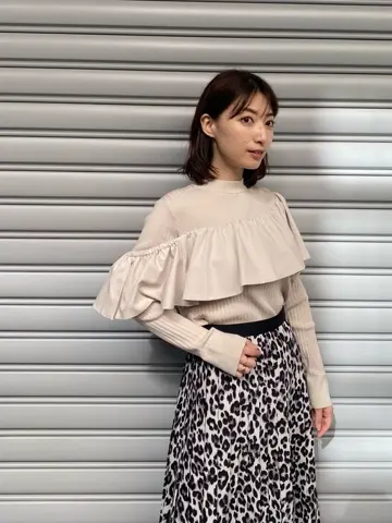 GRACE CONTINENTAL 青木育日 コーディネート画像