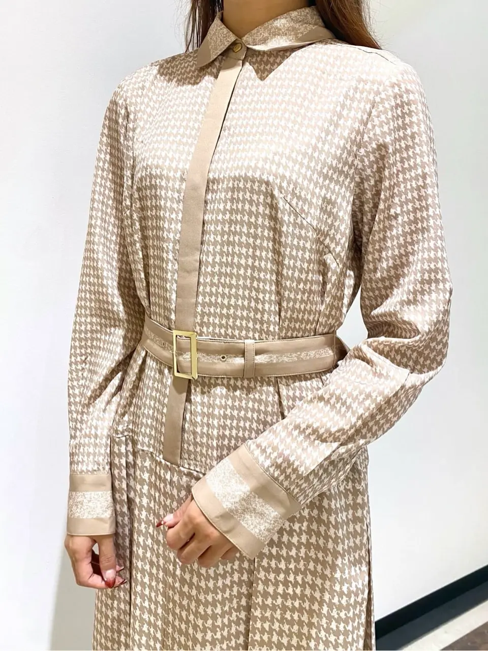 GRACE CONTINENTAL MORITA AI コーディネート画像