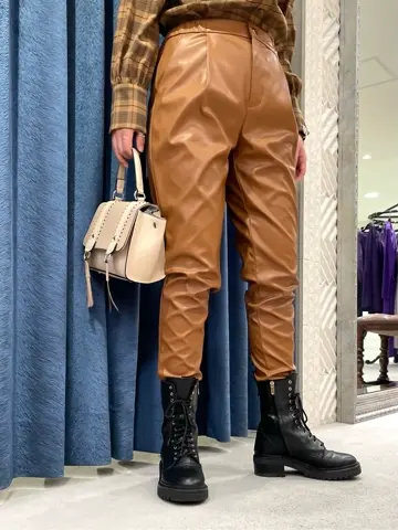 GRACE CONTINENTAL yoshi コーディネート画像