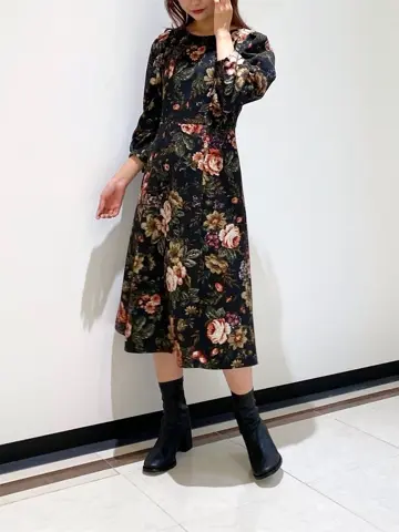 GRACE CONTINENTAL MORITA AI コーディネート画像