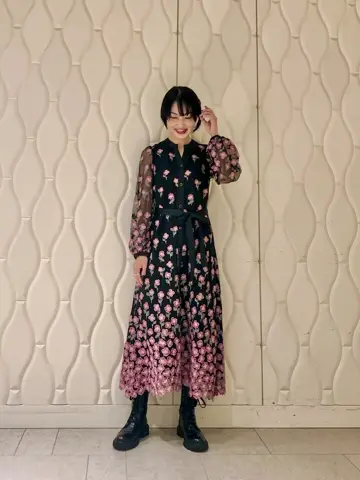 GRACE CONTINENTAL 尾田亜沙美 コーディネート画像