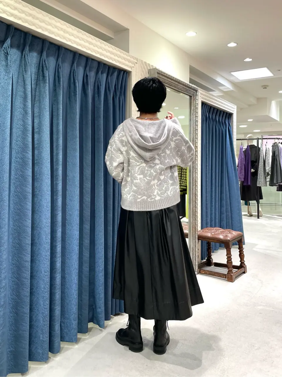 GRACE CONTINENTAL yoshi コーディネート画像