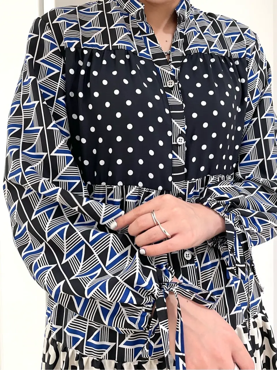 GRACE CONTINENTAL yoshi コーディネート画像