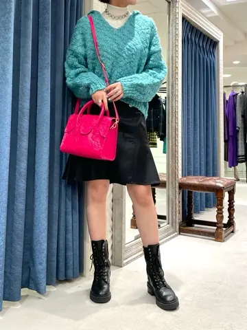 GRACE CONTINENTAL yoshi コーディネート画像