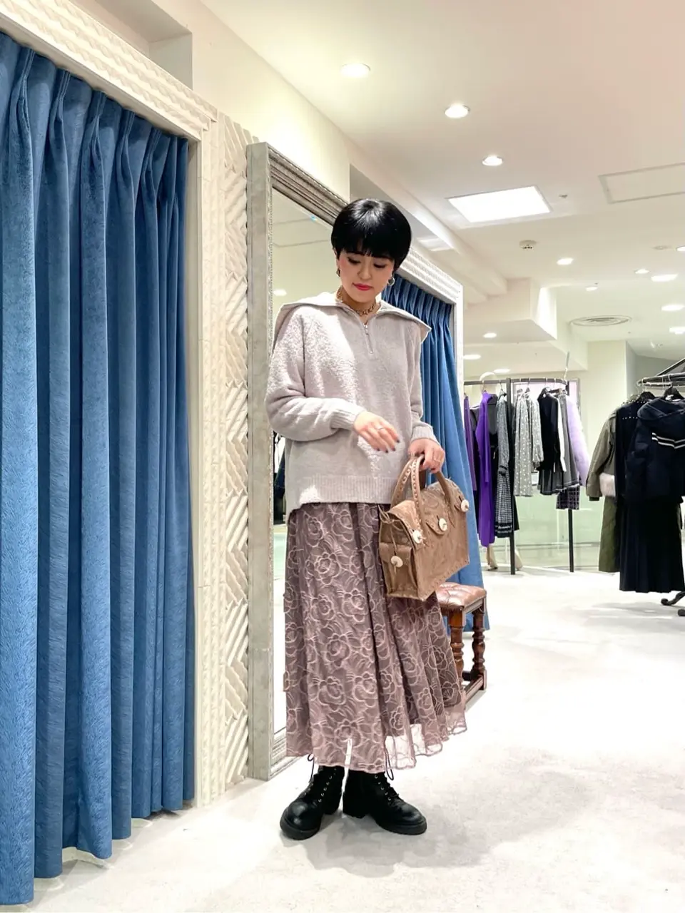 GRACE CONTINENTAL yoshi コーディネート画像