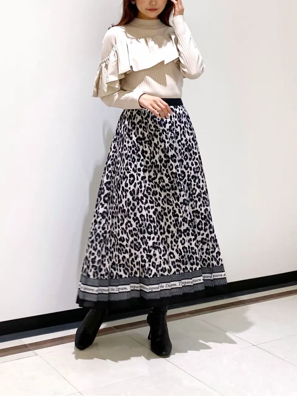 GRACE CONTINENTAL MORITA AI コーディネート画像