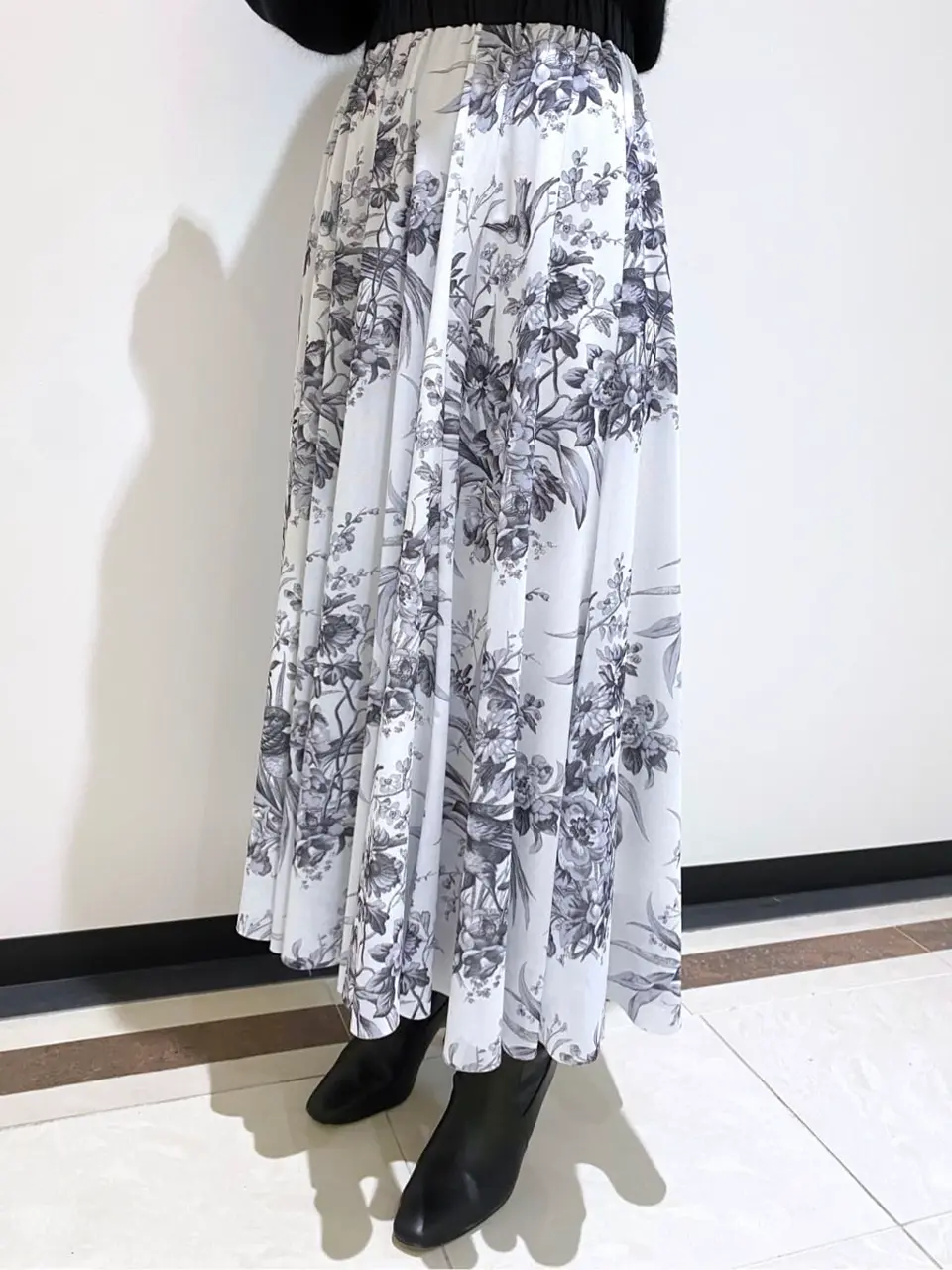 GRACE CONTINENTAL MORITA AI コーディネート画像