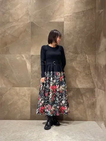 GRACE CONTINENTAL 穐山　香織 コーディネート画像