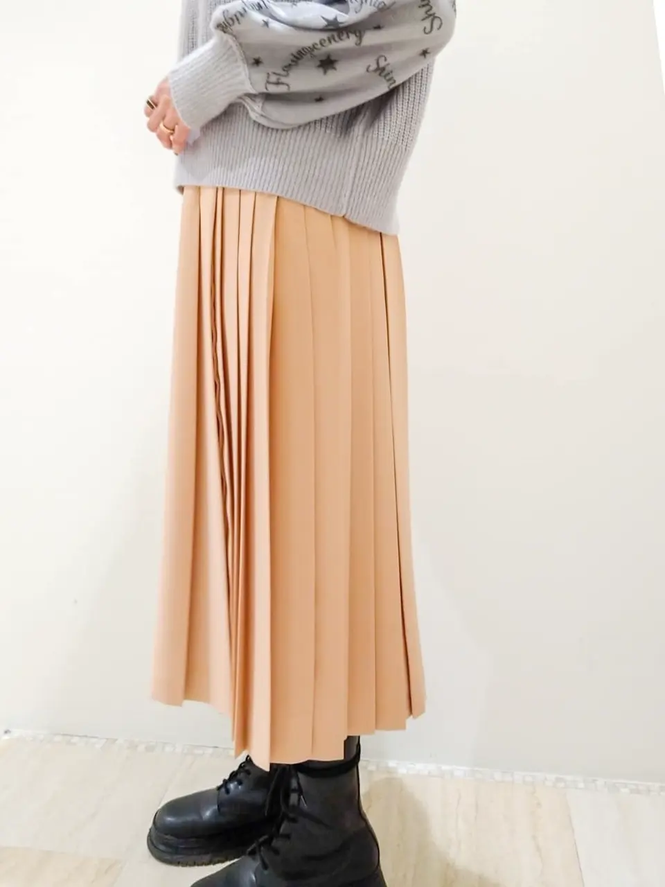 GRACE CONTINENTAL 今野　志保 コーディネート画像