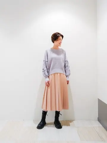 GRACE CONTINENTAL 今野　志保 コーディネート画像