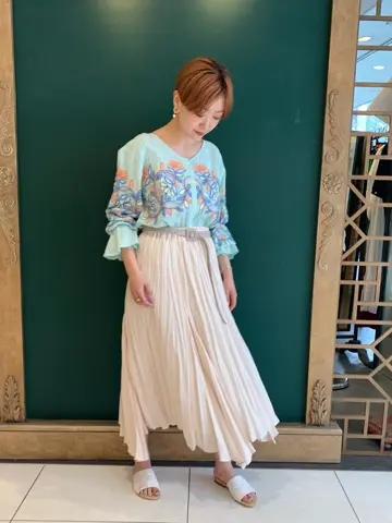 GRACE CONTINENTAL Arichi コーディネート画像