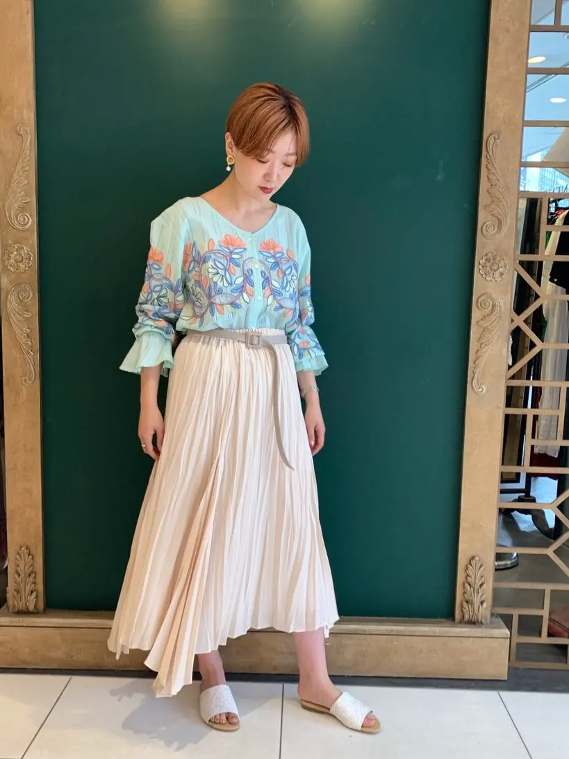 GRACE CONTINENTAL Arichi コーディネート画像