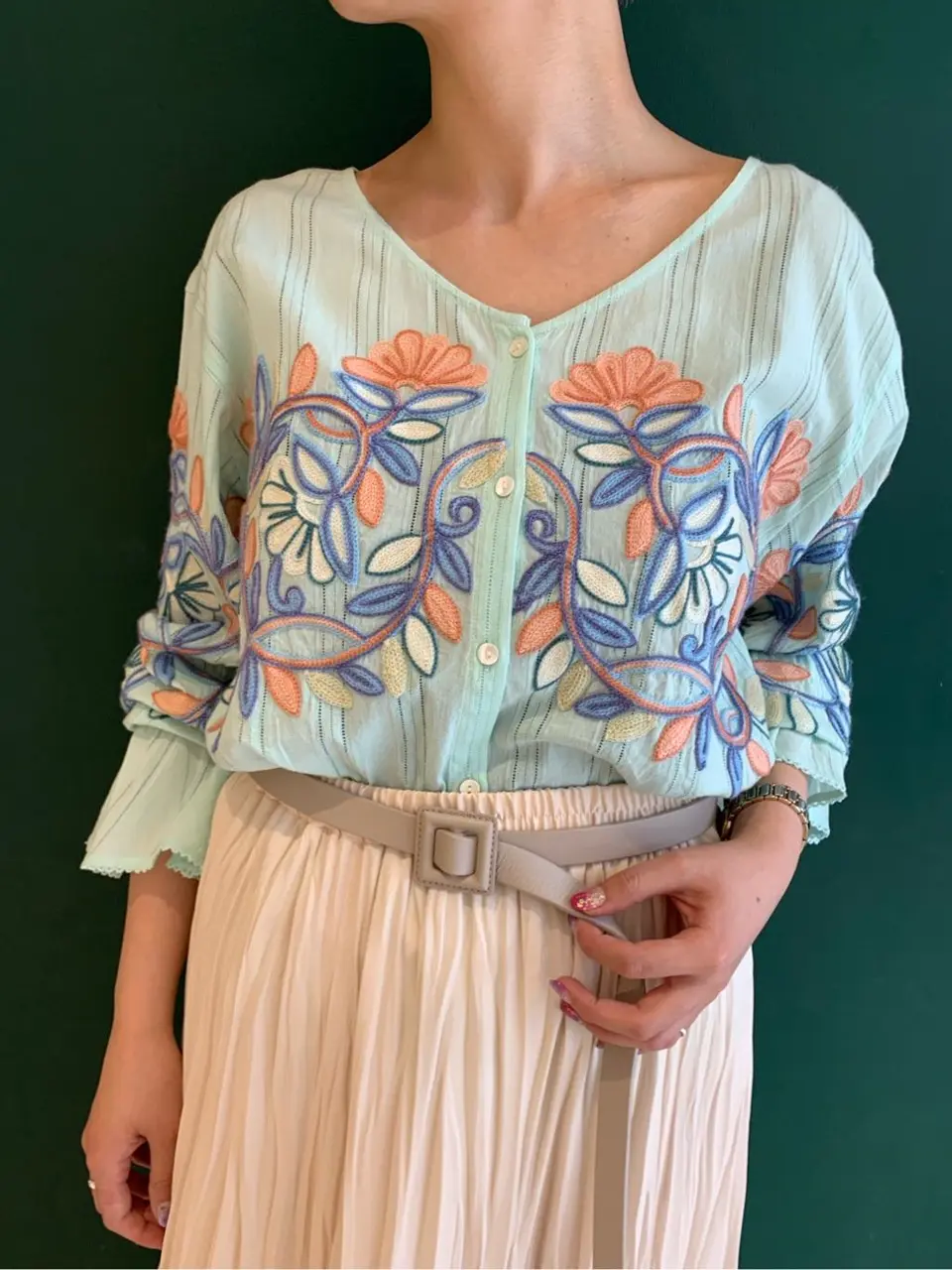 GRACE CONTINENTAL Arichi コーディネート画像