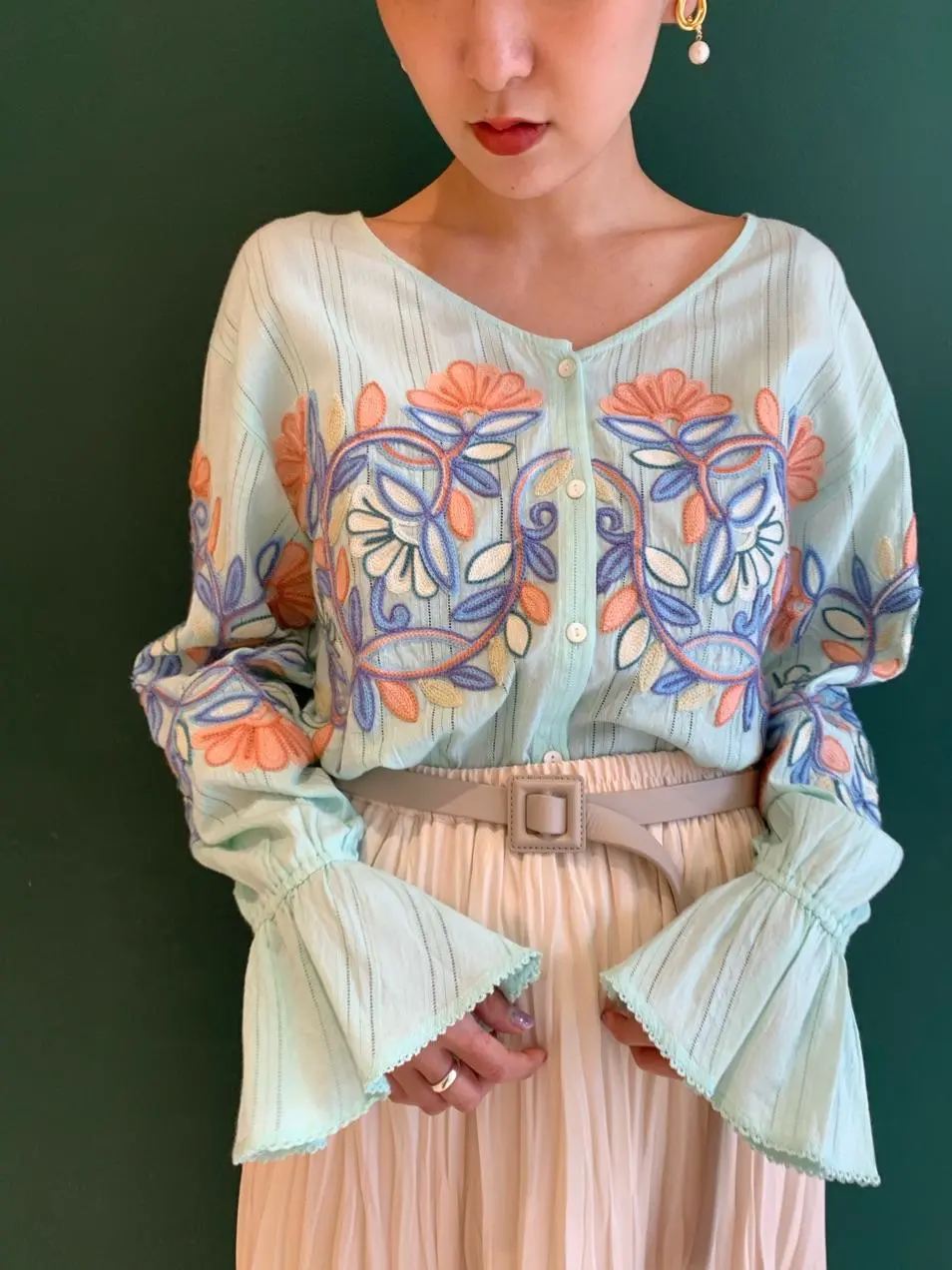 GRACE CONTINENTAL Arichi コーディネート画像