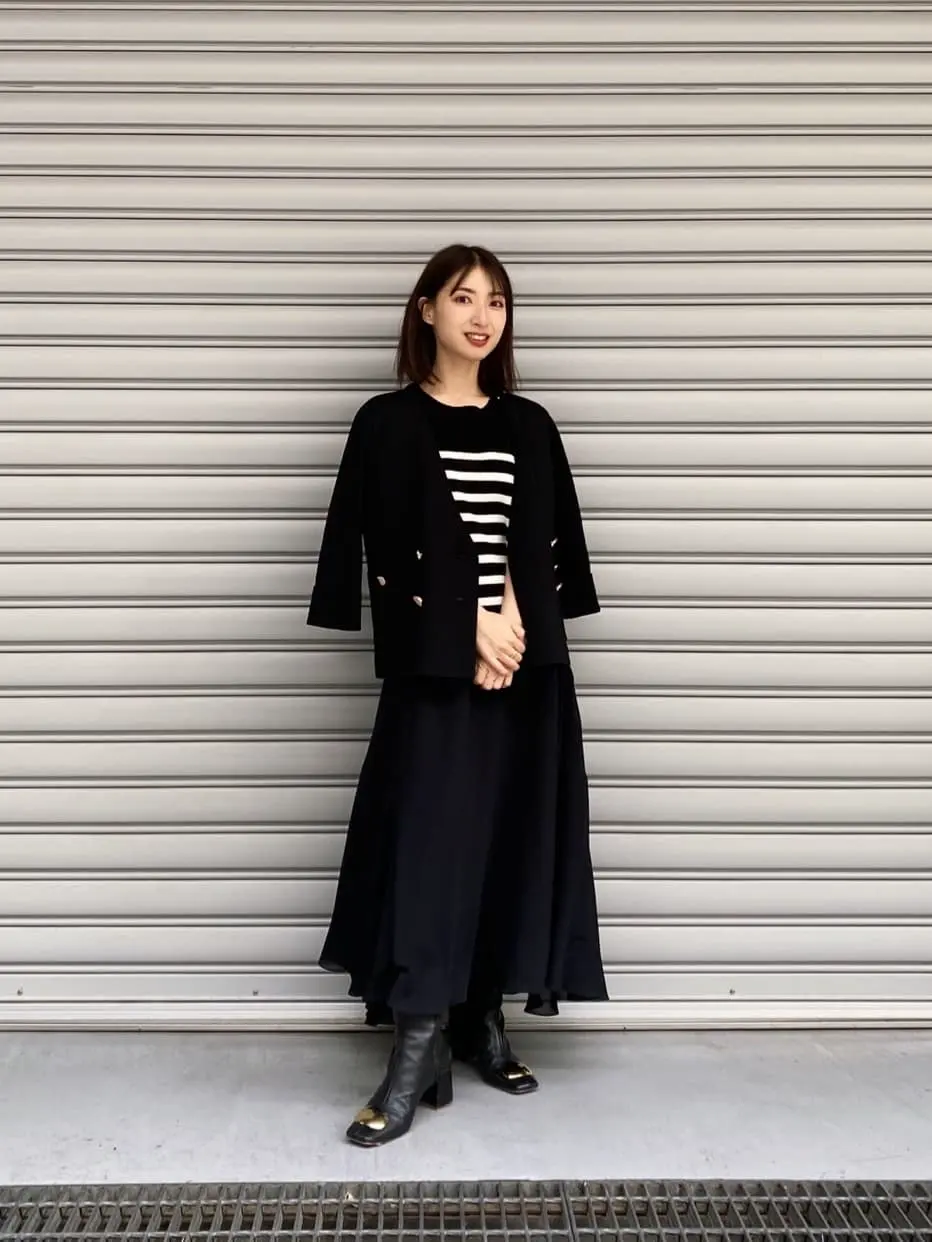  青木育日 コーディネート画像