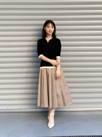 GRACE CONTINENTAL 青木育日 コーディネート画像