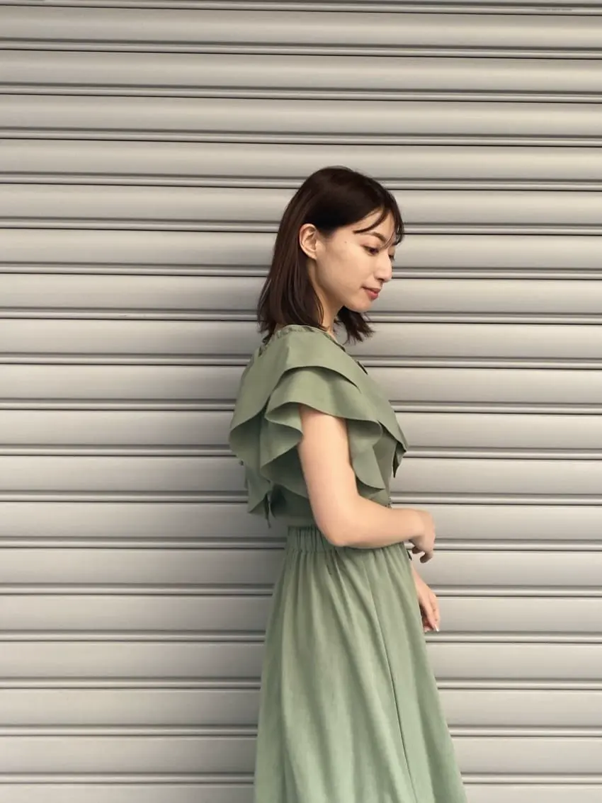 GRACE CONTINENTAL 青木育日 コーディネート画像