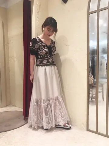 GRACE CONTINENTAL ebata. コーディネート画像