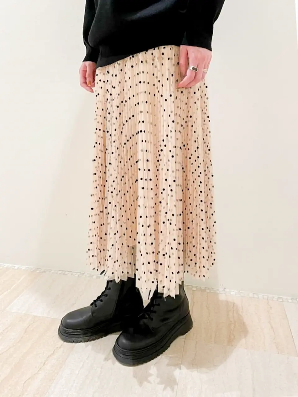 GRACE CONTINENTAL 今野　志保 コーディネート画像