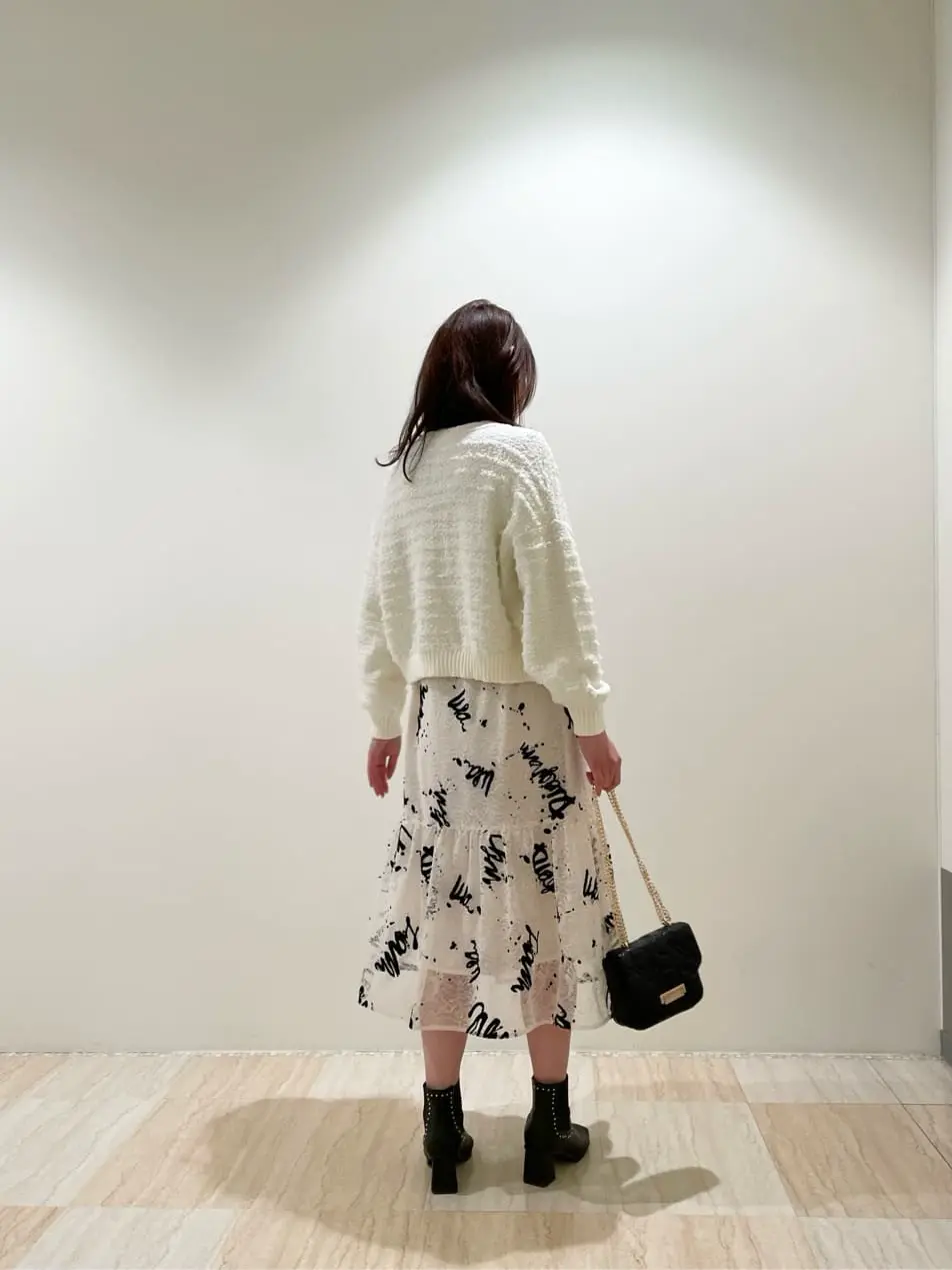 GRACE CONTINENTAL 赤間　 コーディネート画像