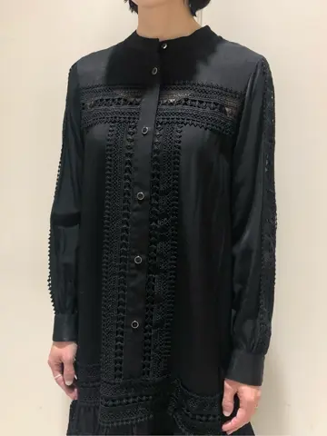 GRACE CONTINENTAL 尾田亜沙美 コーディネート画像