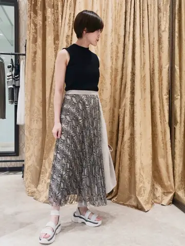 GRACE CONTINENTAL A.FUKUDA コーディネート画像