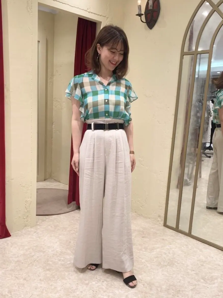 GRACE CONTINENTAL ebata. コーディネート画像