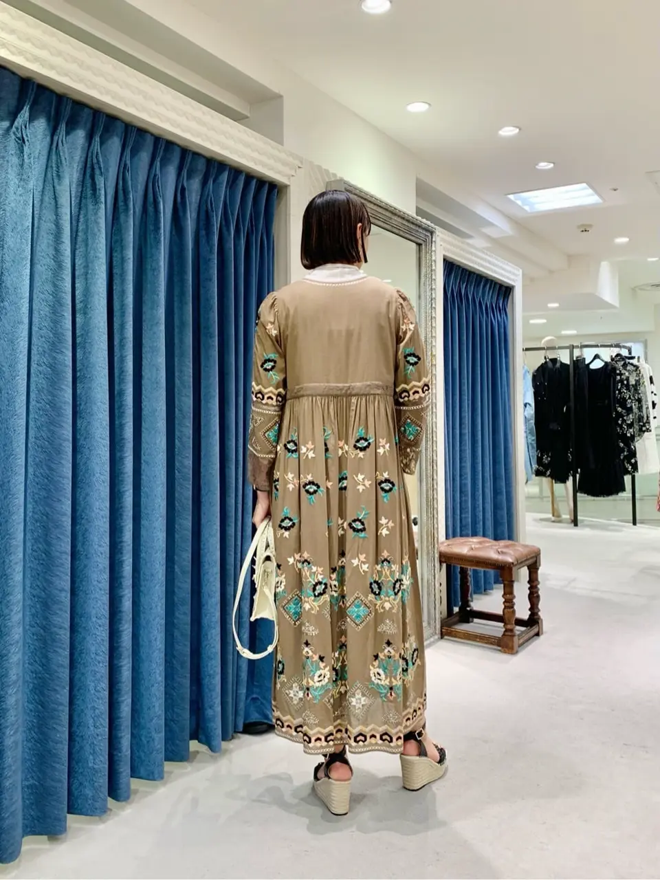 GRACE CONTINENTAL haruka iwasaki コーディネート画像