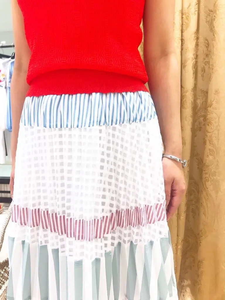 GRACE CONTINENTAL 松﨑　咲良 コーディネート画像