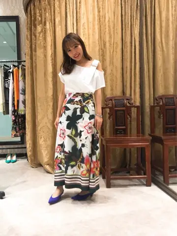 GRACE CONTINENTAL 松﨑　咲良 コーディネート画像