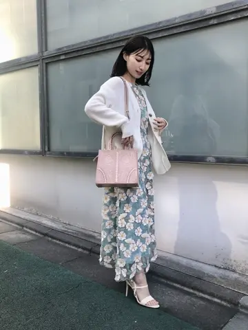 GRACE CONTINENTAL 青木育日 コーディネート画像