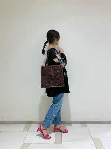 GRACE CONTINENTAL A.Kameyama コーディネート画像