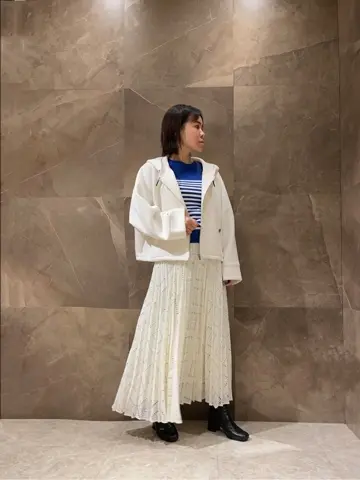 GRACE CONTINENTAL 穐山　香織 コーディネート画像