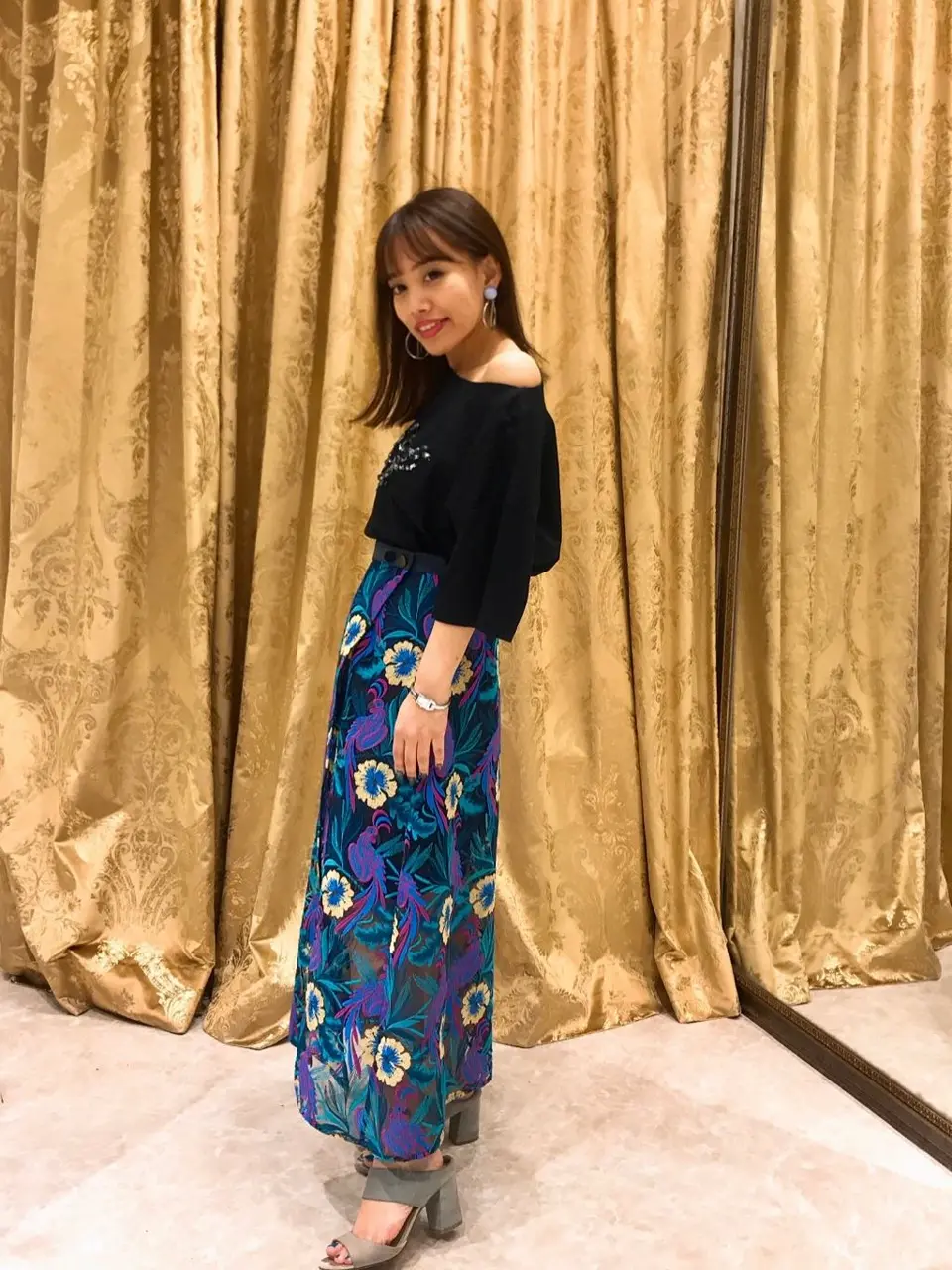 GRACE CONTINENTAL 松﨑　咲良 コーディネート画像