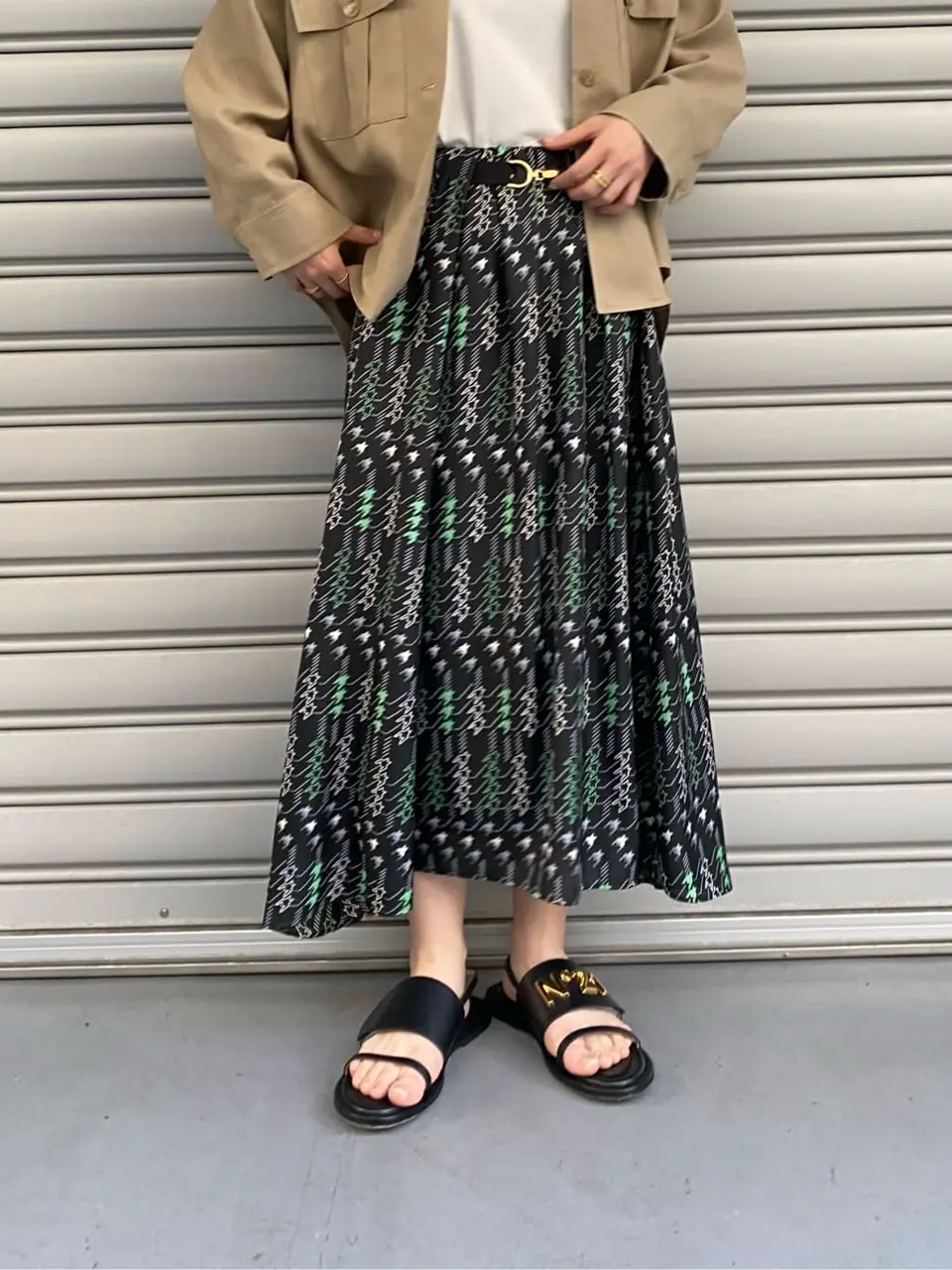 GRACE CONTINENTAL 青木育日 コーディネート画像