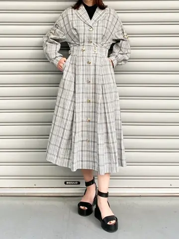 GRACE CONTINENTAL 古川温子 コーディネート画像