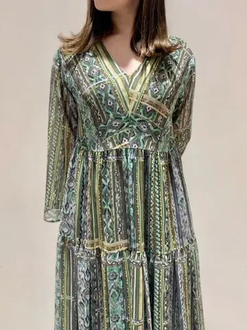 GRACE CONTINENTAL miyata コーディネート画像